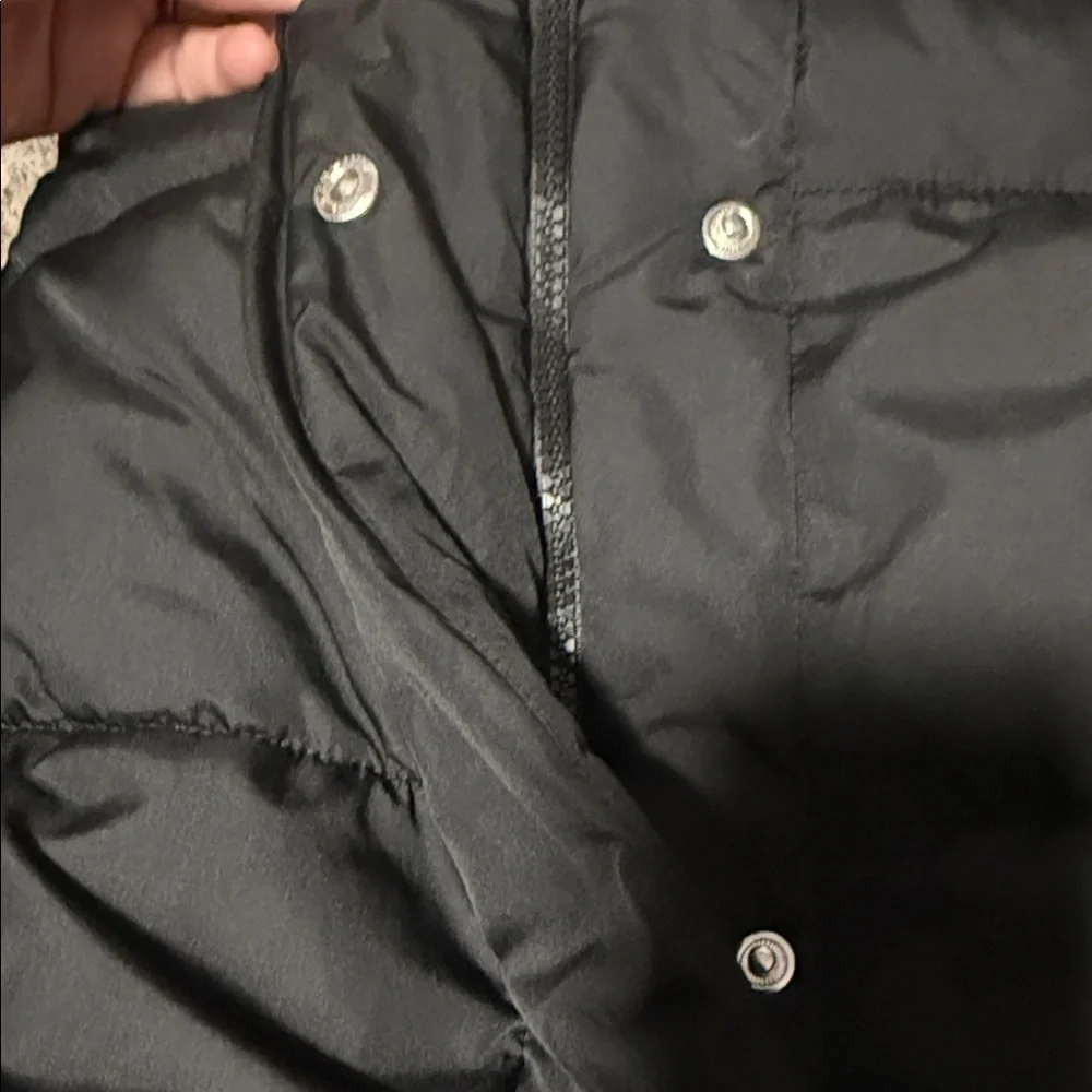 Old Navy Kids Black Hooded Puffer Jacket